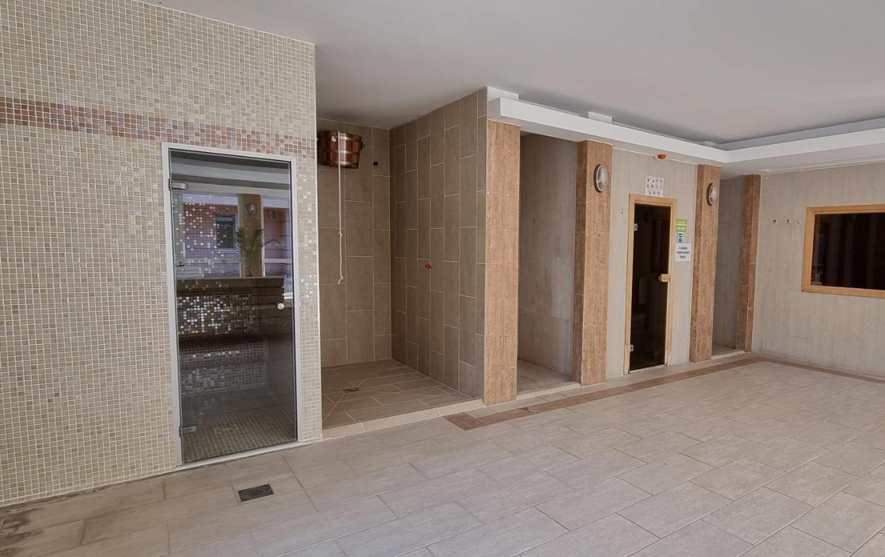Relax Wellness Studio Hajduszoboszlo Apartment Luaran gambar